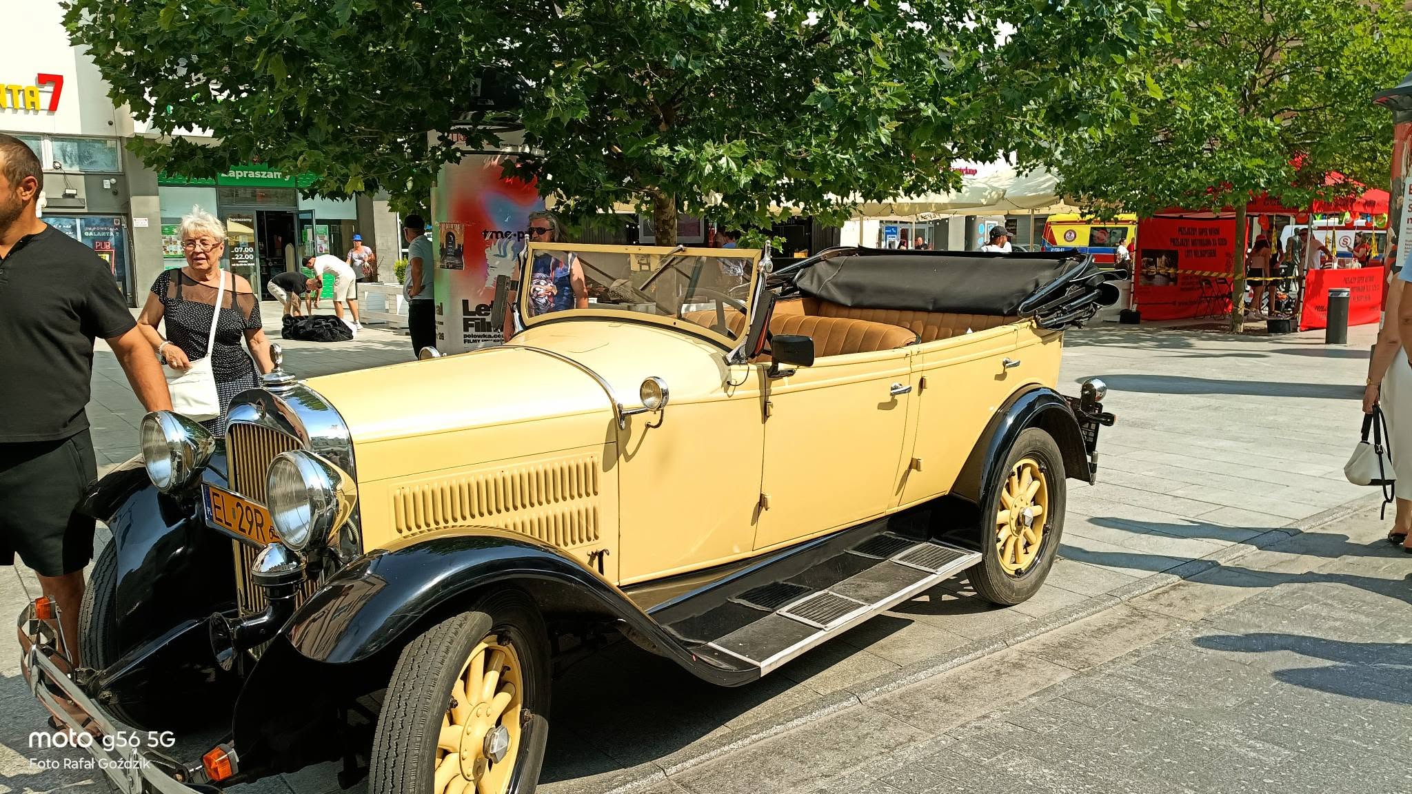 Auto